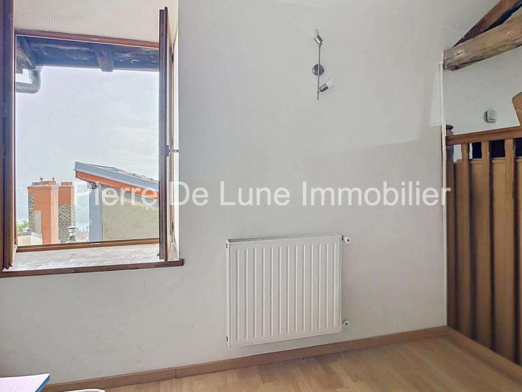 Appartement à LYON-1E