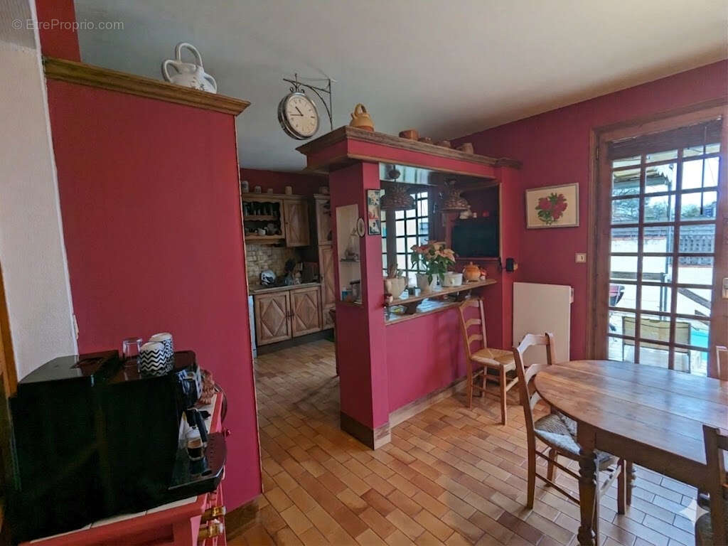 Maison à CHANIERS