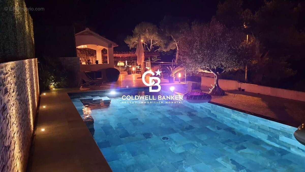 Maison à SAINT-RAPHAEL