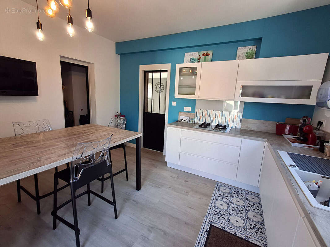 Châtelaillon-plage ? propriété rare à la vente - photo 3