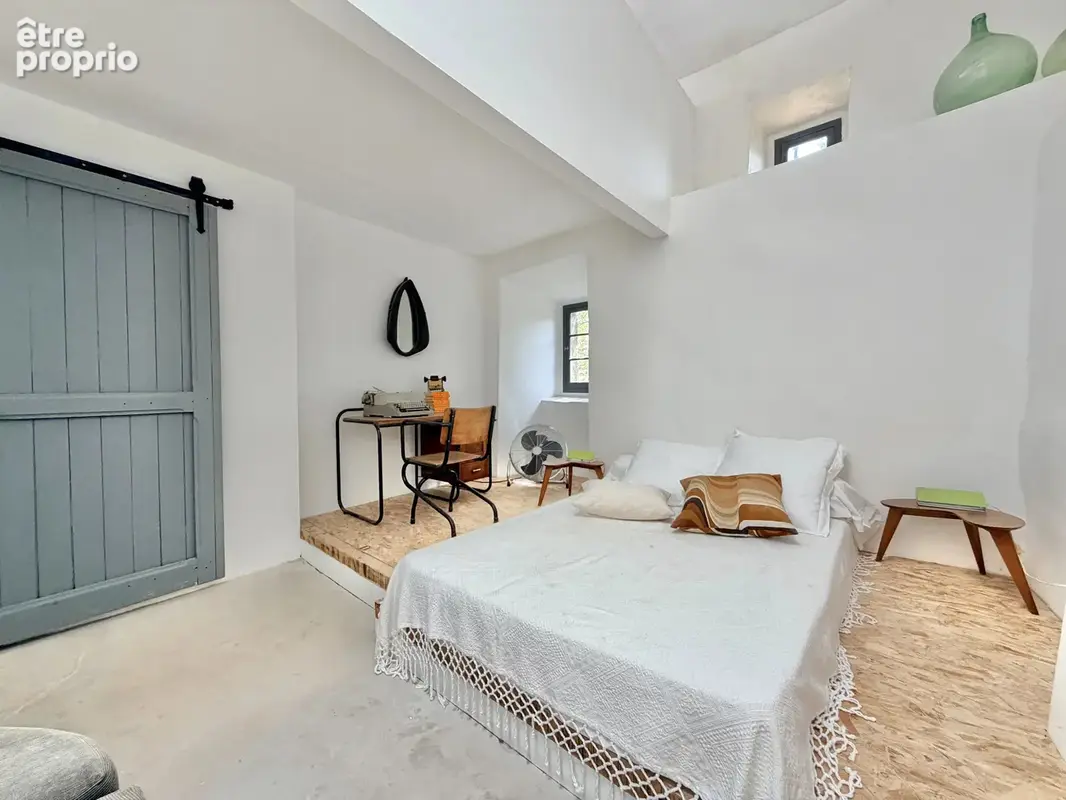 Authentique maison en pierre divisée en trois maisons d'amis indépendantes au cœur du vignoble languedocien - photo 14