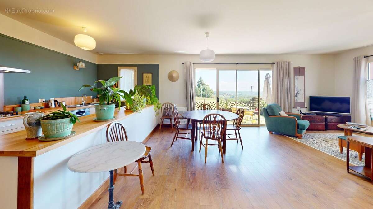 DEP1040MaisonenboisavecjolievueDiningRoom - Maison à TAMNIES