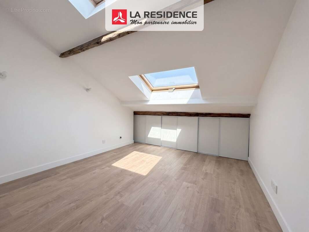 Appartement 80 m² à Chatou  - photo 7