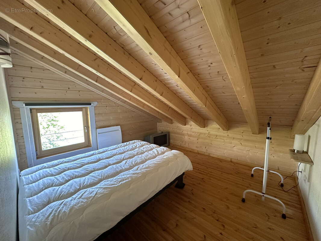 Maison à ALBIEZ-MONTROND