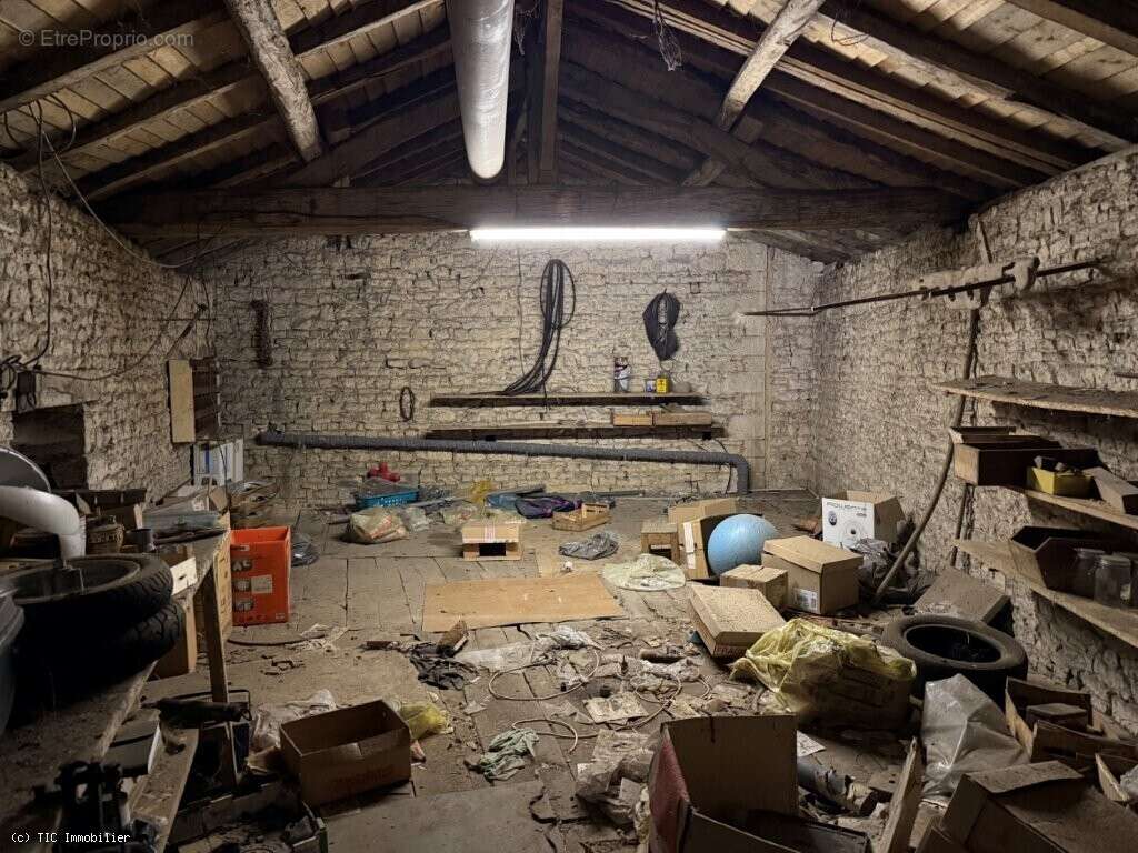 Maison à RUFFEC