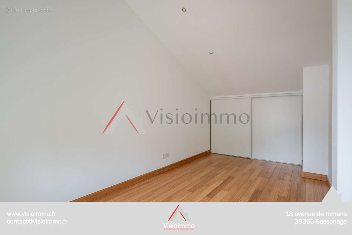 Appartement à SASSENAGE