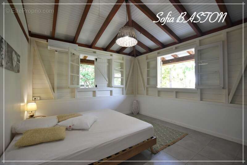 Maison à LES TROIS-ILETS