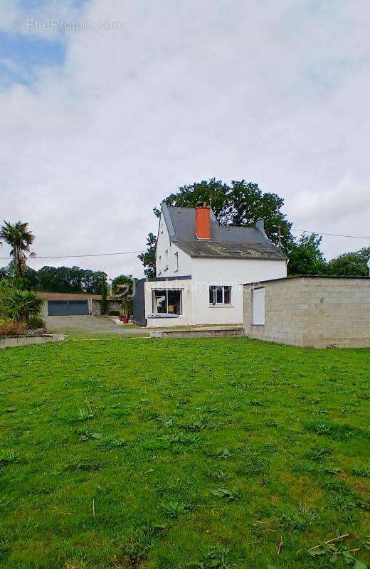 Maison à LE SOURN