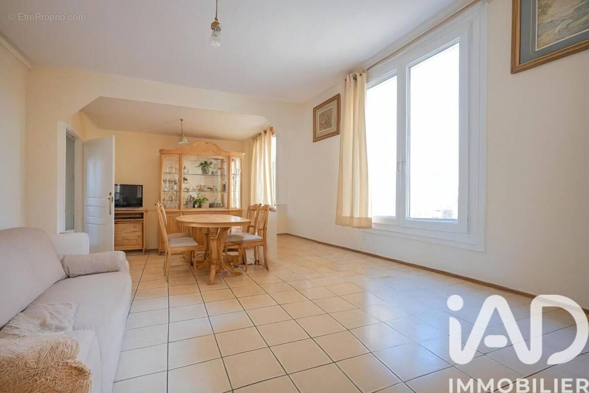 Photo 1 - Maison à GARGES-LES-GONESSE