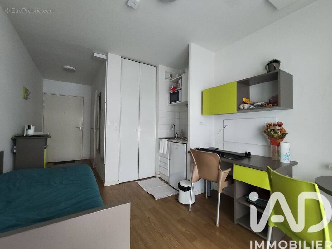 Photo 1 - Appartement à ISSY-LES-MOULINEAUX