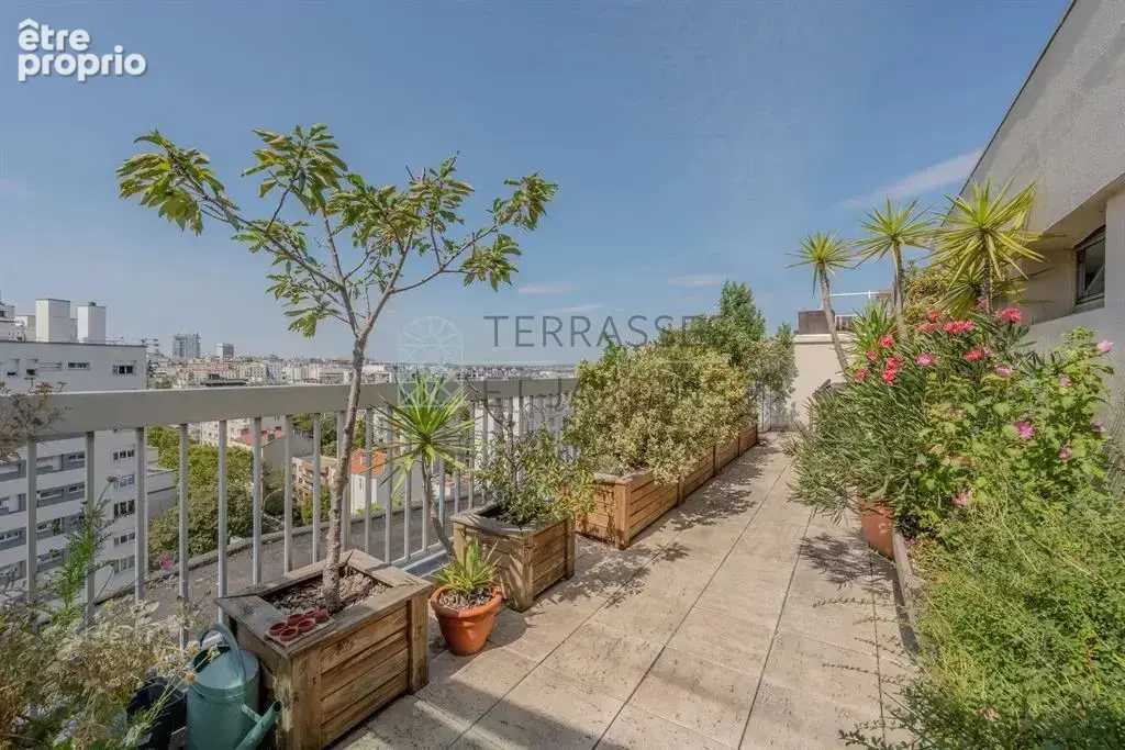 Courbevoie - Centre - Appartement 2p - Terrasse - photo 2