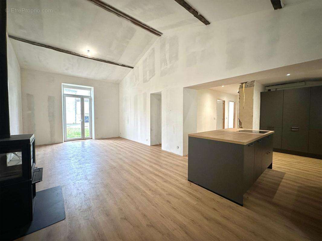 Maison à CERONS