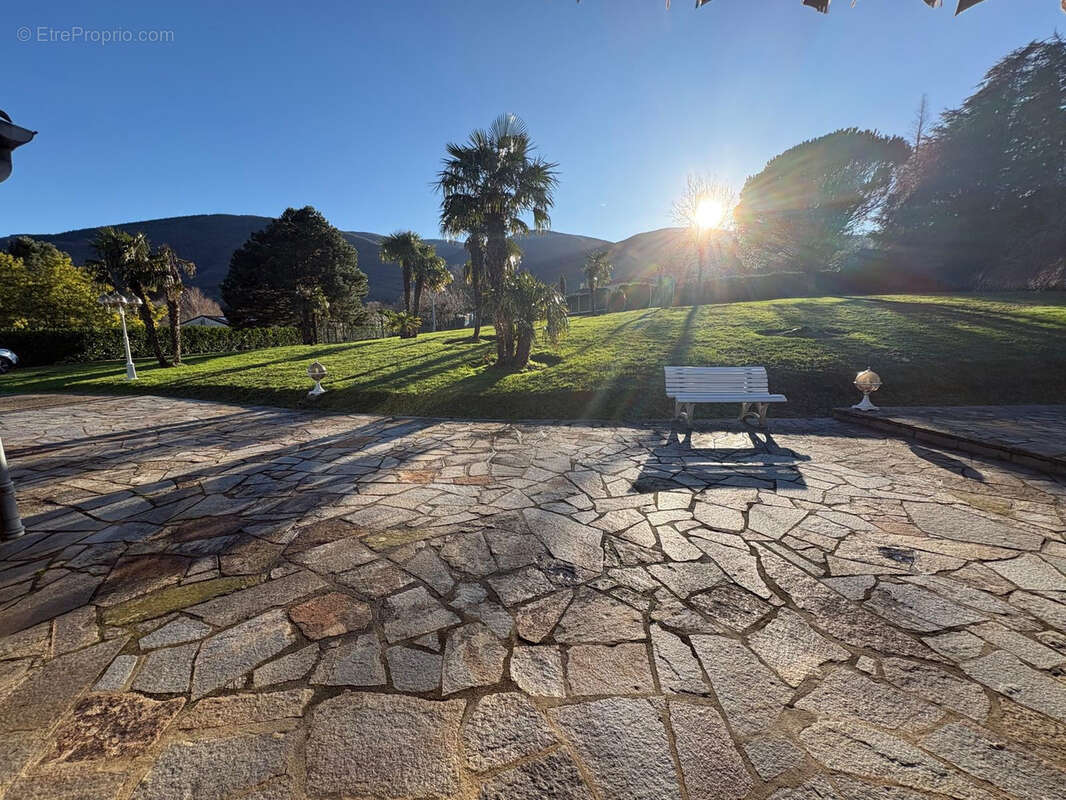 Maison à SAINT-AMANS-SOULT