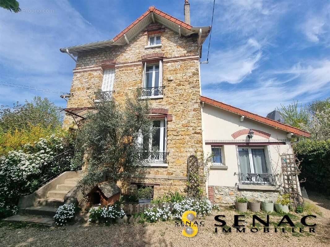 Maison à TAVERNY