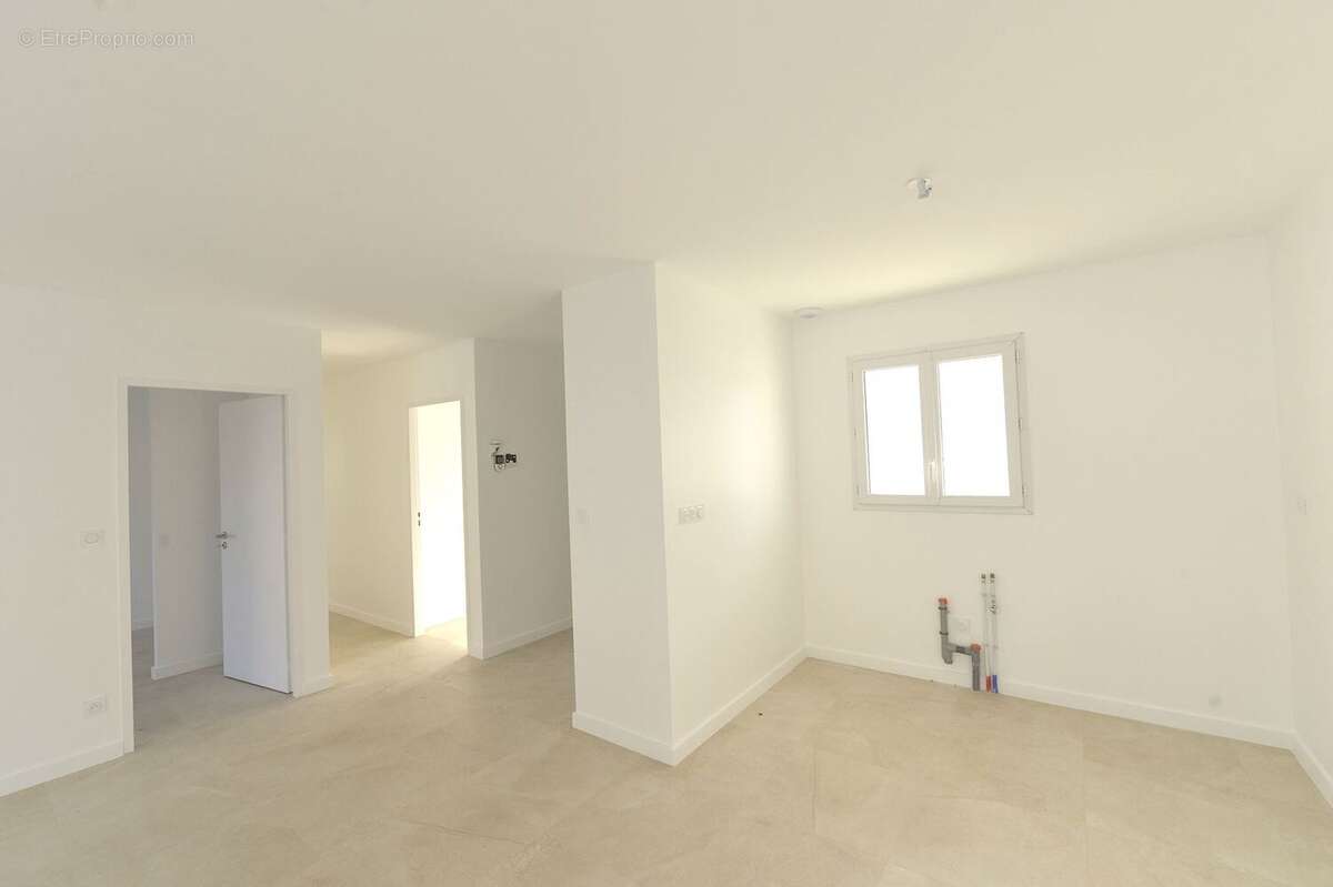 Maison à MESCHERS-SUR-GIRONDE