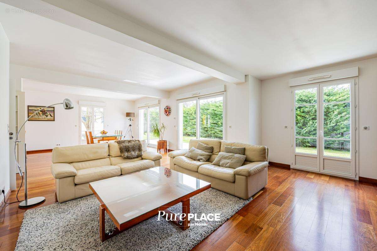 Maison à RUEIL-MALMAISON