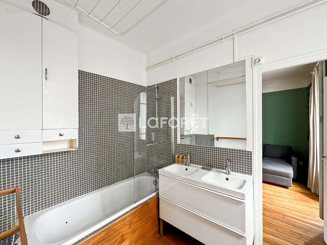 Appartement à MONTROUGE