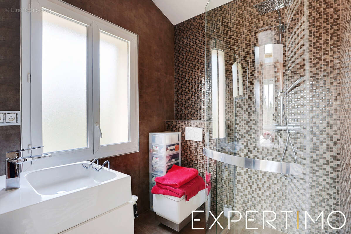 Maison à JOINVILLE-LE-PONT