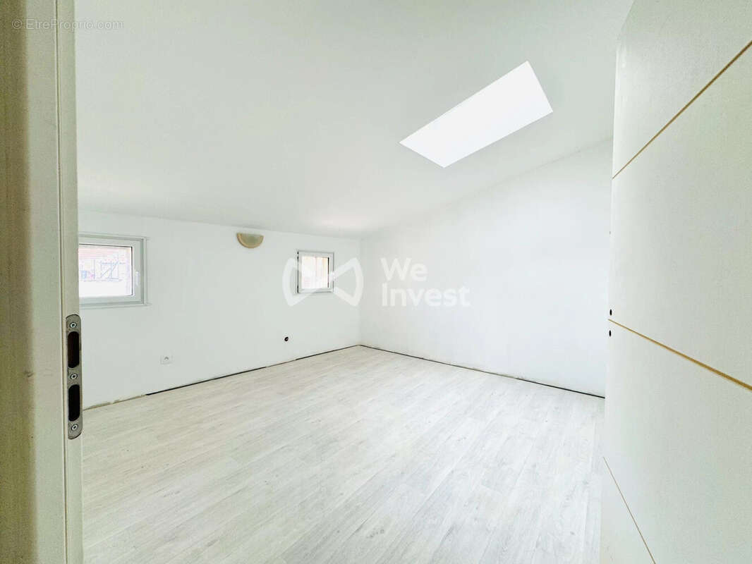 Maison à LES MARTRES-DE-VEYRE