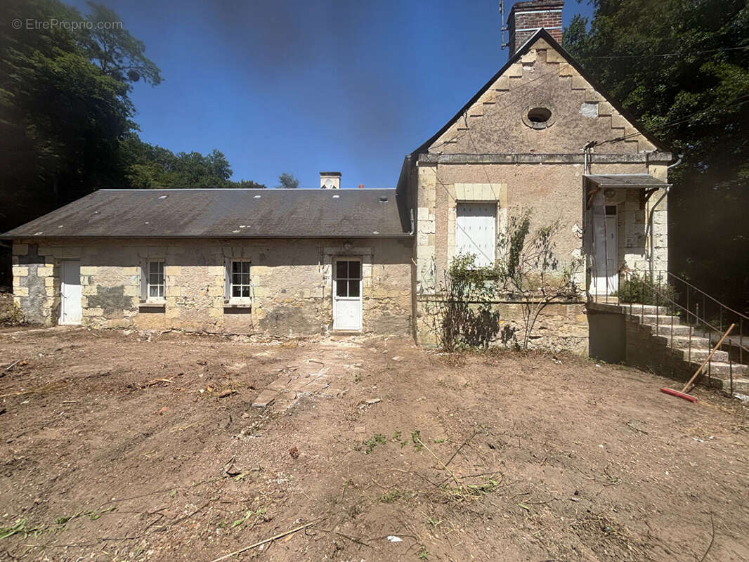 Maison à POCE-SUR-CISSE