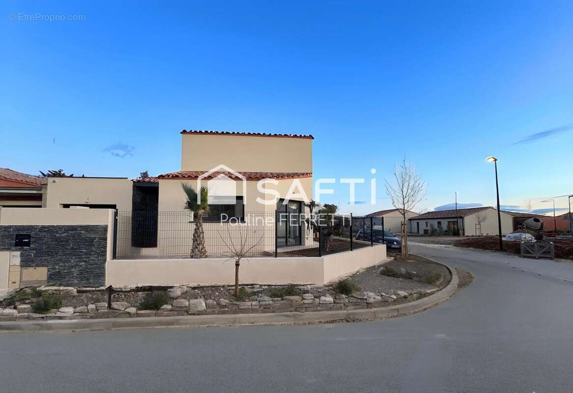 Photo 3 - Maison à GINESTAS