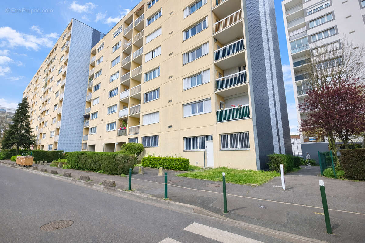 Appartement à NEUILLY-SUR-MARNE