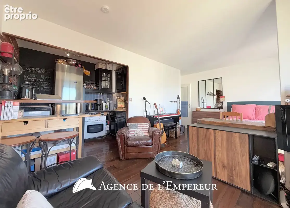 STUDIO (T1), 29,33 m2, dernier étage balcon, cave et parking. DPE D - photo 7