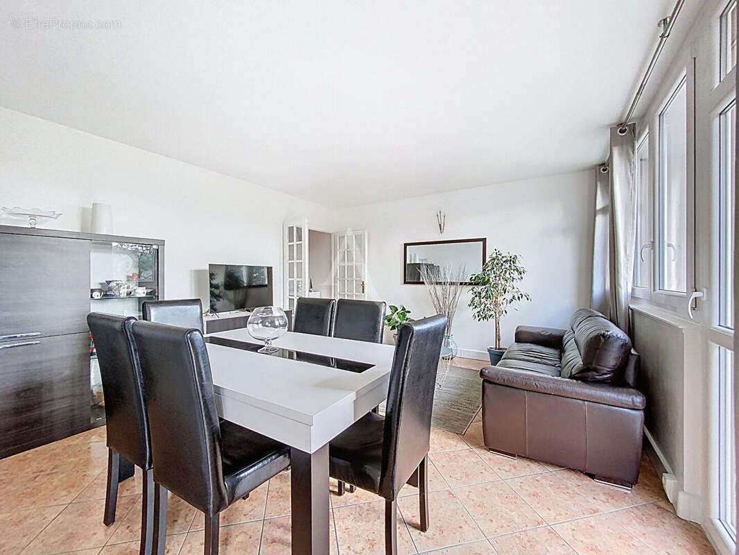 Appartement à LE PECQ