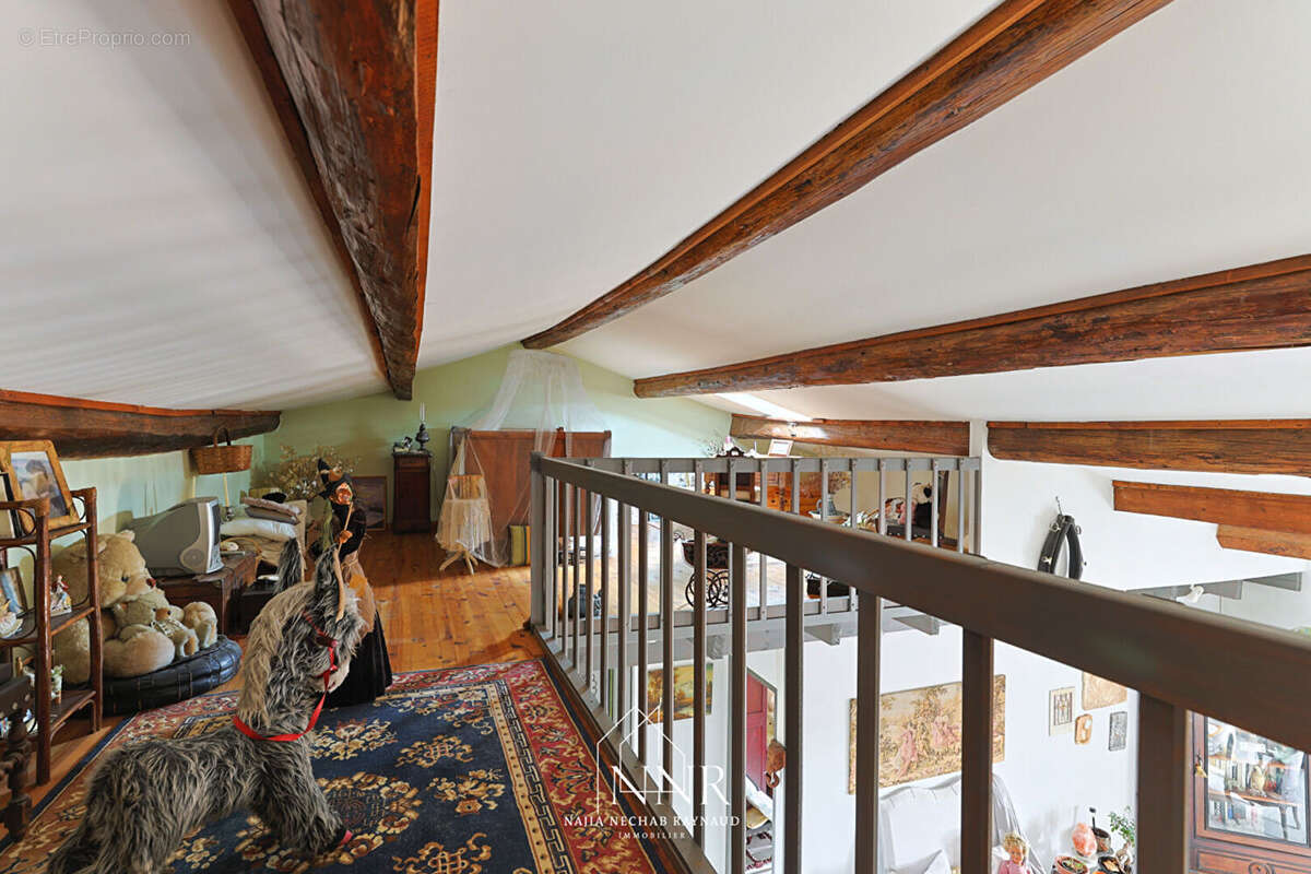 Maison à JONQUIERES