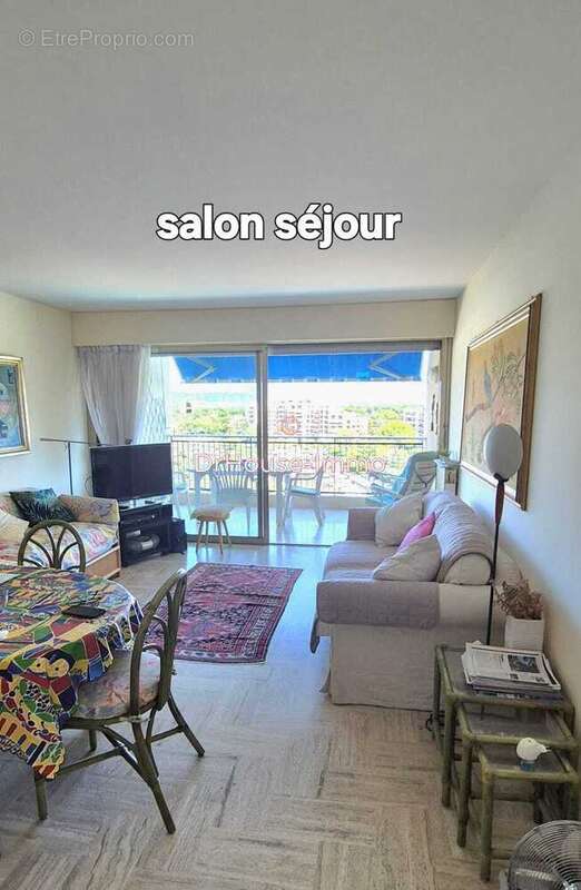 Appartement à MANDELIEU-LA-NAPOULE