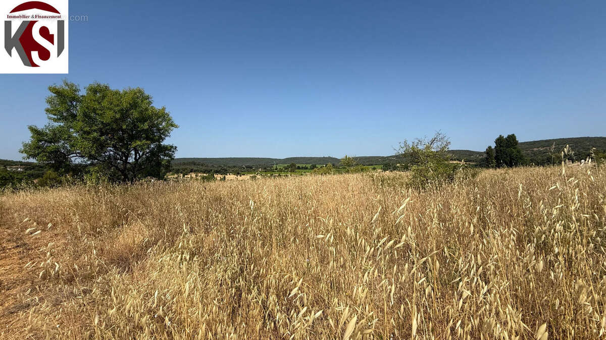 Terrain à BRUE-AURIAC