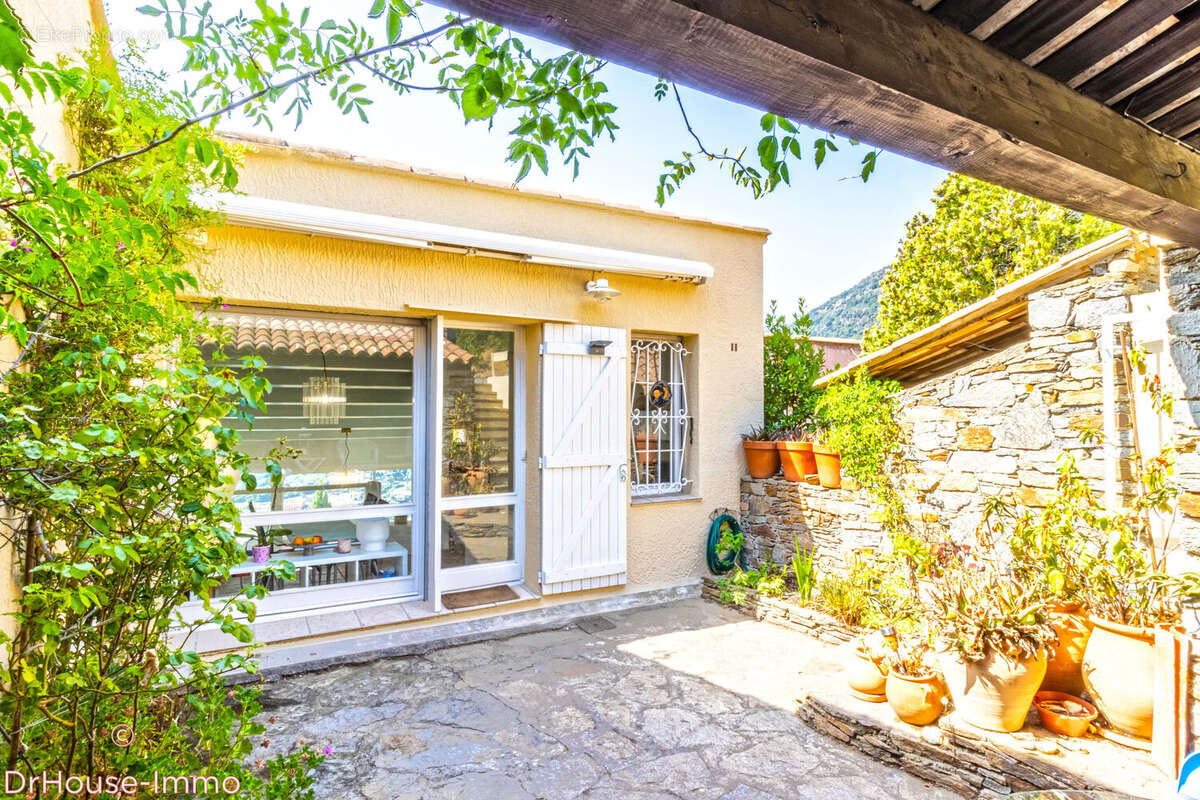 Maison 71 m² à Cavalaire-Sur-Mer  - photo 3