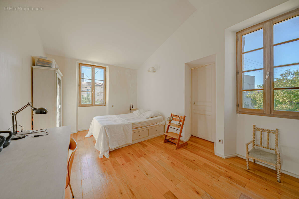 Maison à MARSEILLE-7E