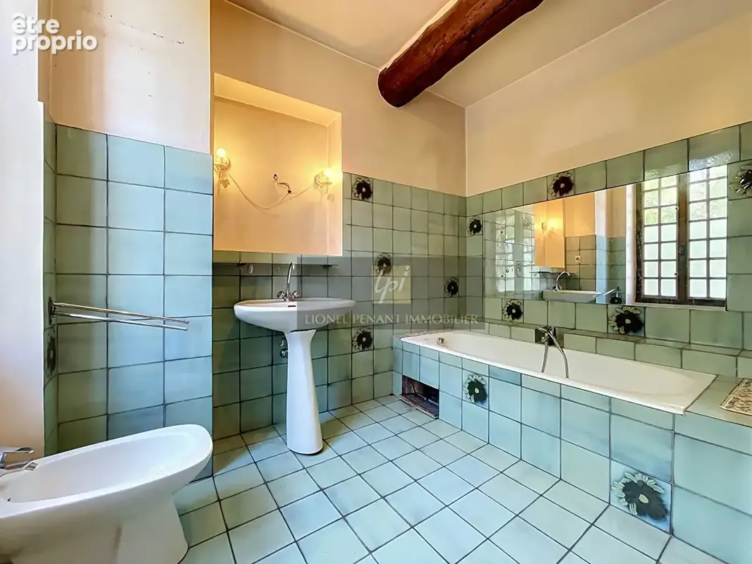 Carpentras maison de ville t4 110m2 a rafraichir avec piscine et pool house - photo 11