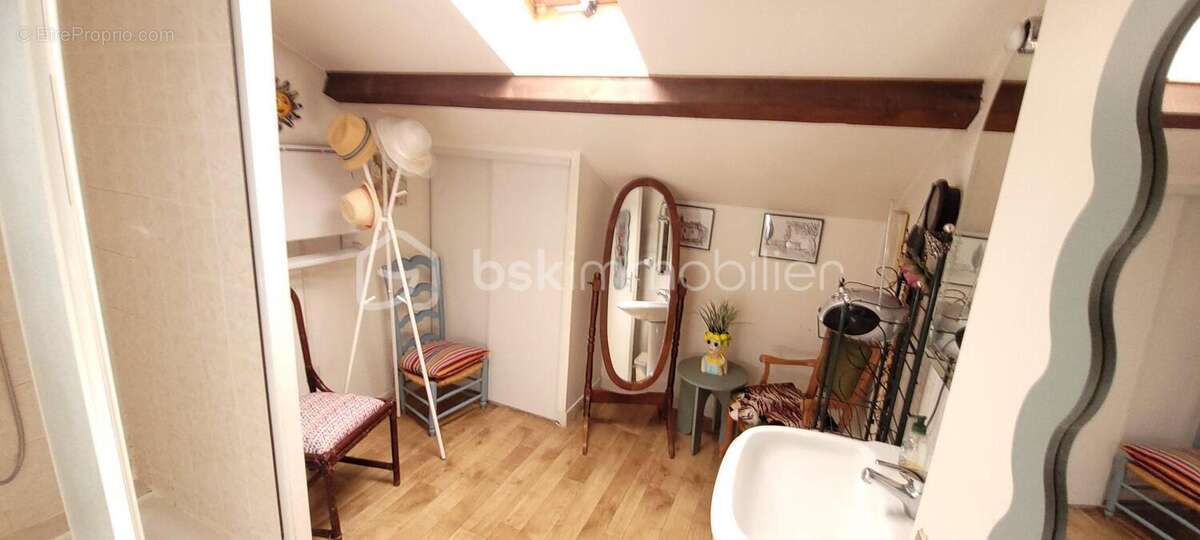 Maison avec piscine sur terrain arboré - photo 12