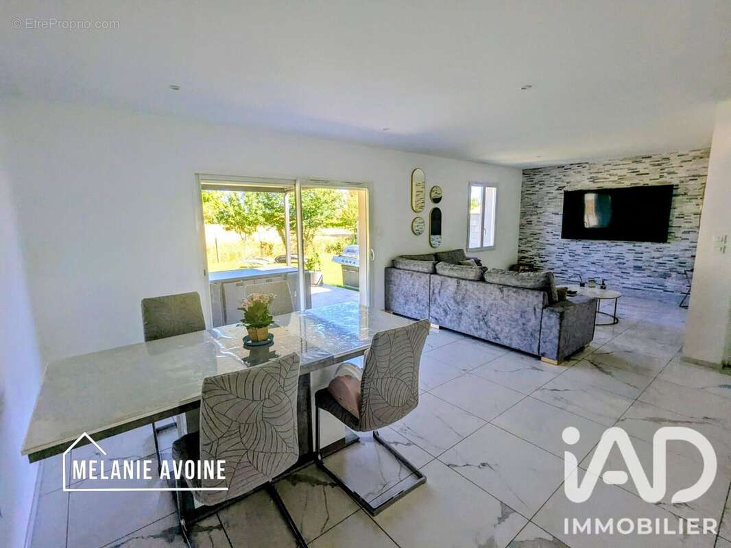 Photo 3 - Maison à CIRE-D'AUNIS
