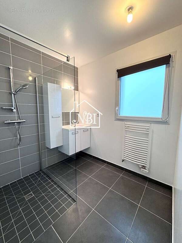 Maison à BONCHAMP-LES-LAVAL