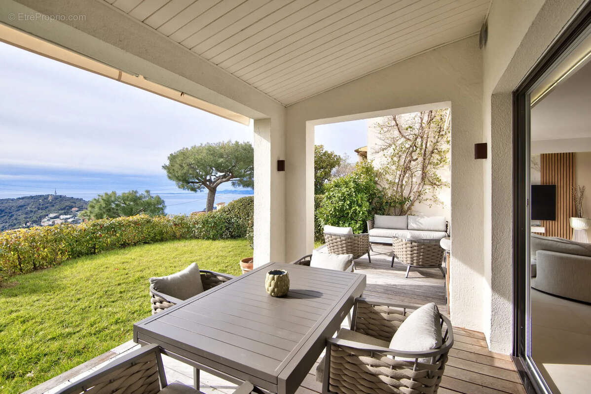 Appartement à VILLEFRANCHE-SUR-MER