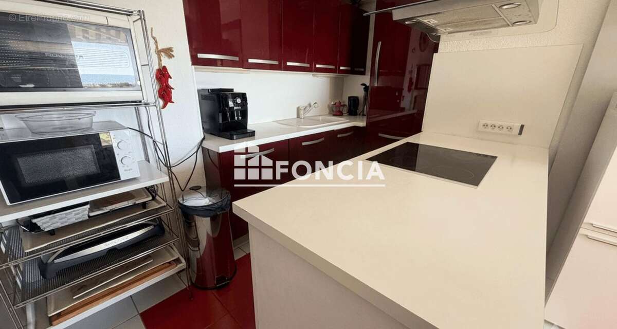 Appartement T3 duplex avec vue mer, terrasses, piscine, parking et gardien - photo 4