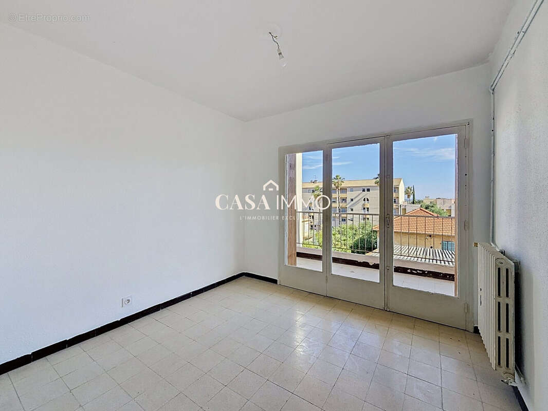 Appartement à HYERES