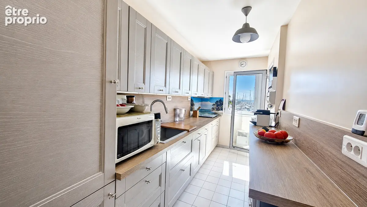Appartement VUE PORT ET MER Frejus 2 pièce(s) 45m2 - photo 3