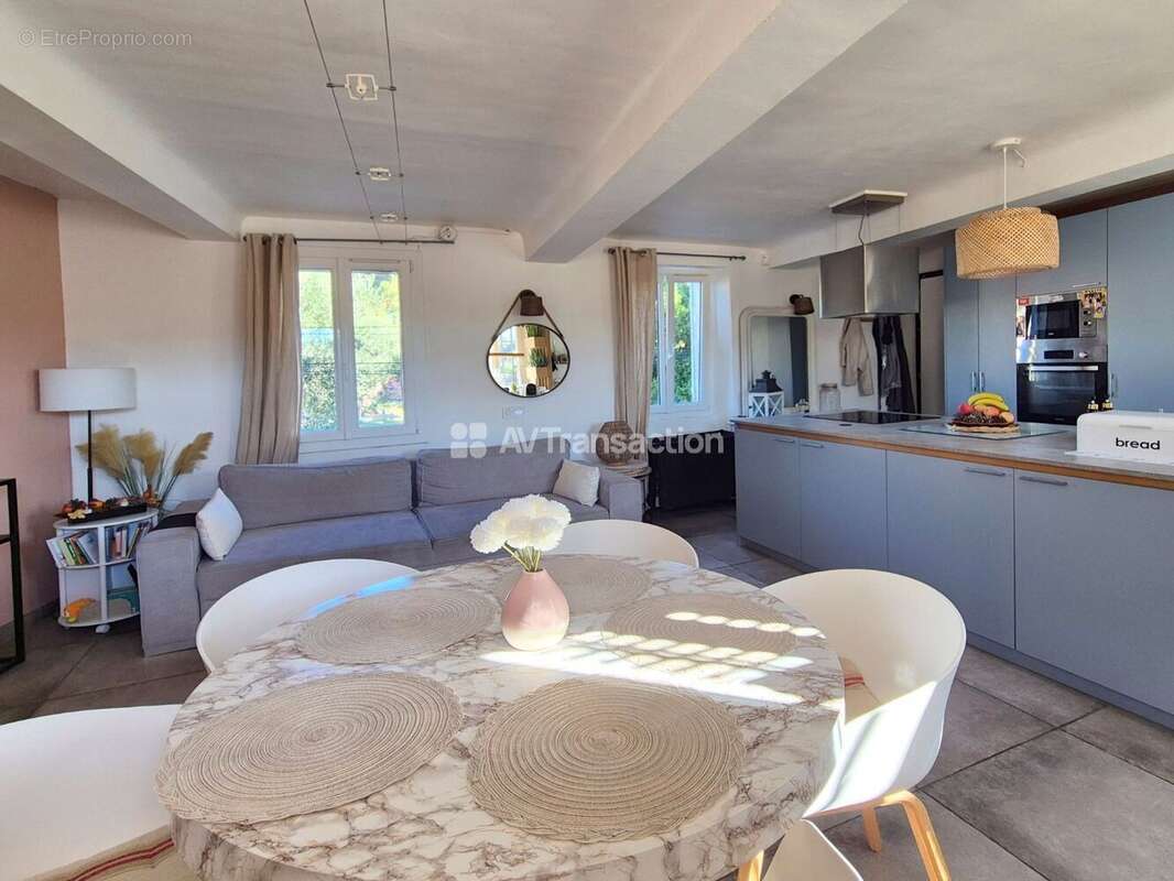 Appartement à LA MOTTE