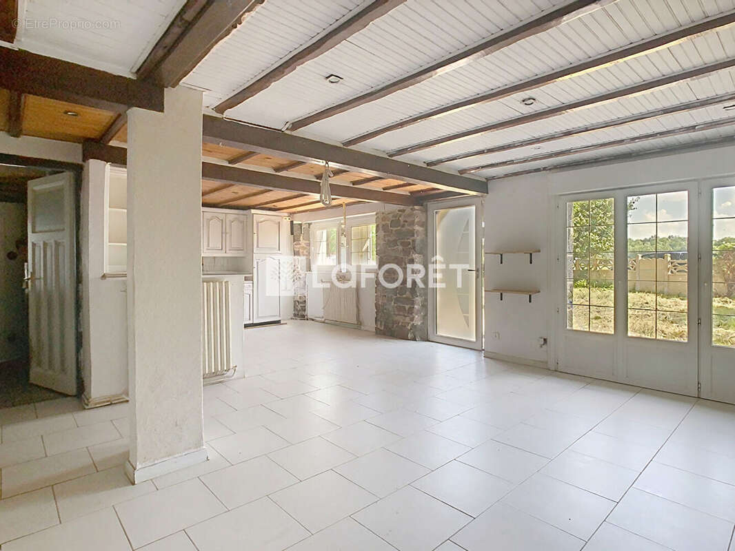 Maison Mohon 6 pièce(s) 137 m2 - photo 3