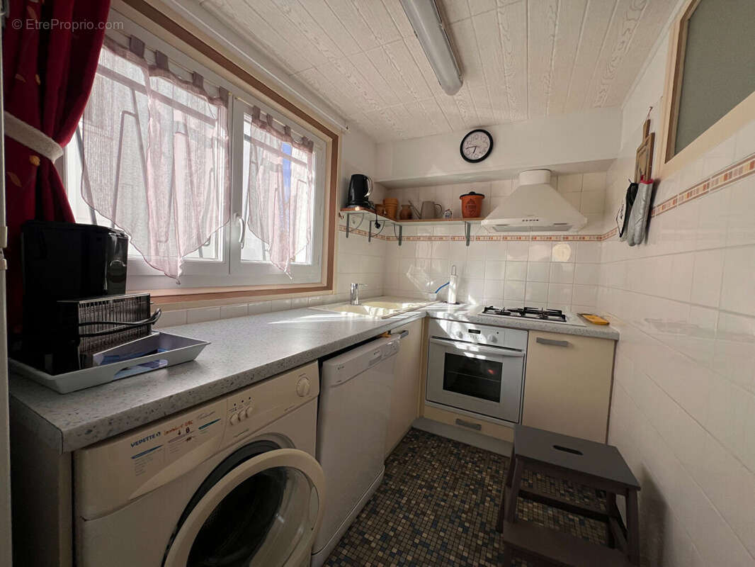 Appartement à VAUX-SUR-MER