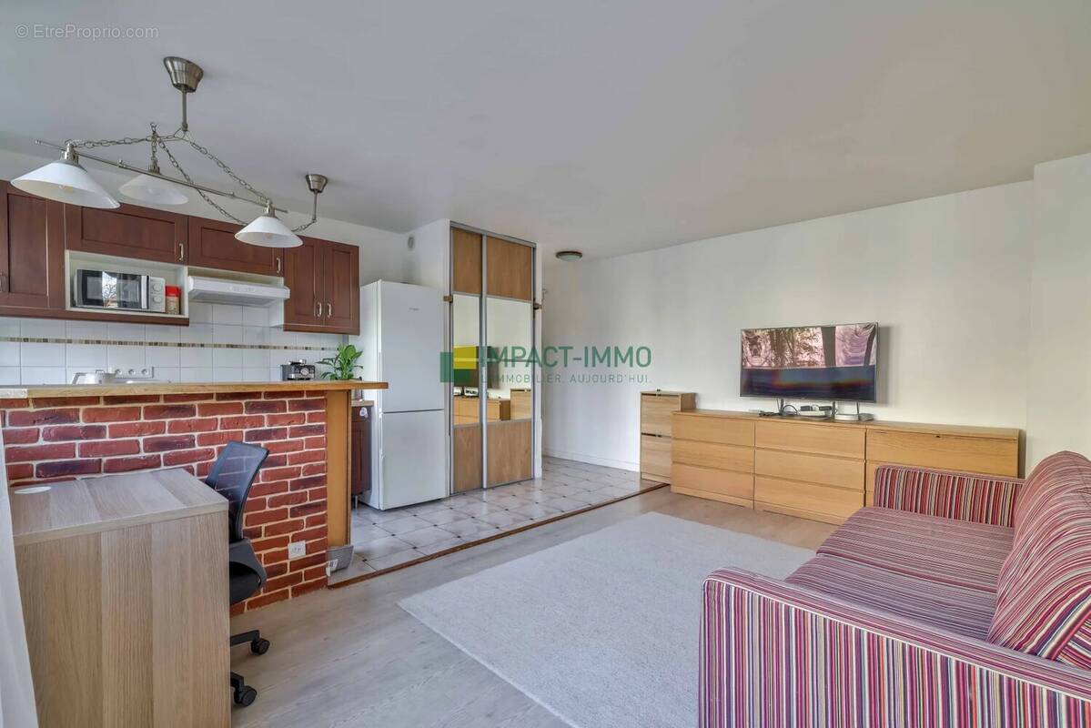 Appartement à COLOMBES