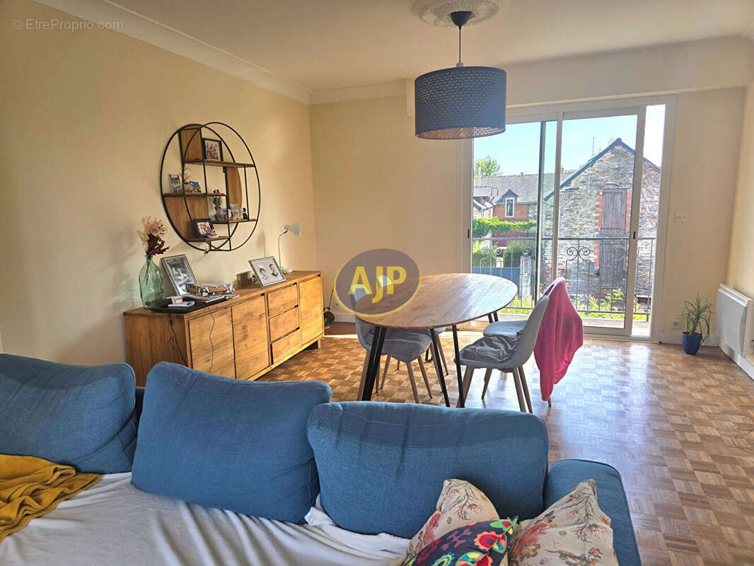 Appartement à GUEMENE-PENFAO