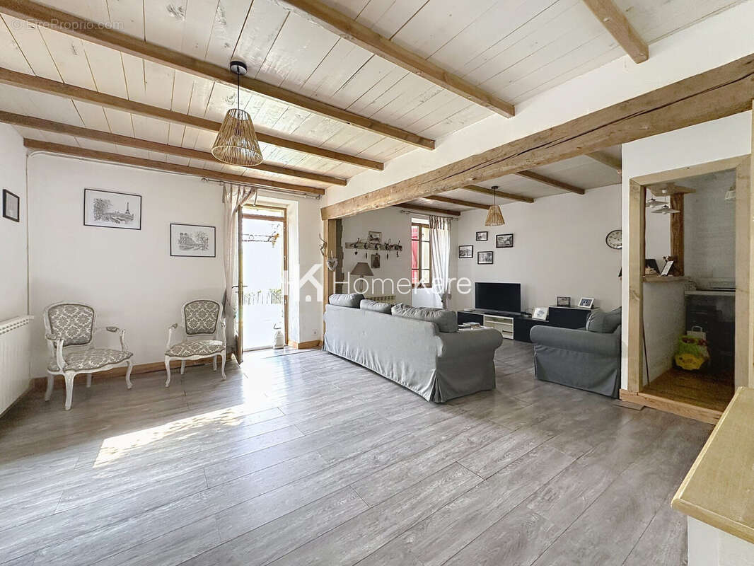 Maison 160 m² à Mane  - photo 6