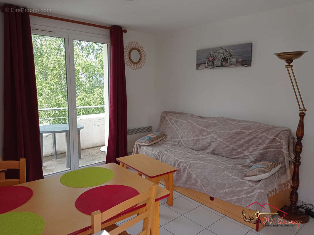 Appartement à SAINT-GENIEZ-D&#039;OLT
