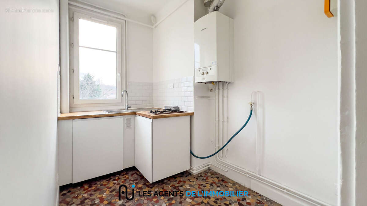 Appartement à NANTERRE