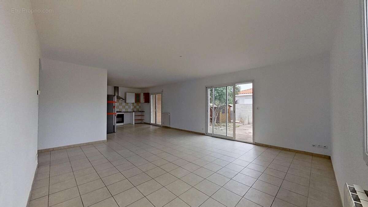 Maison 128 m² à Pia  - photo 3